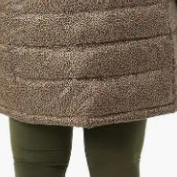 Amazon Essentials Women's Lightweight Water-Resistant Hooded Puffer Coat plus sz