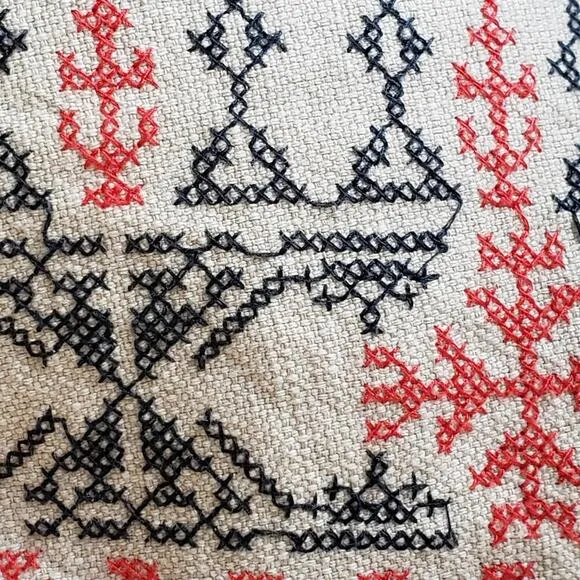 Ann Taylor LOFT Red Black Embroidered Tan Linen Cotton Blend Knee Length Skirt 4