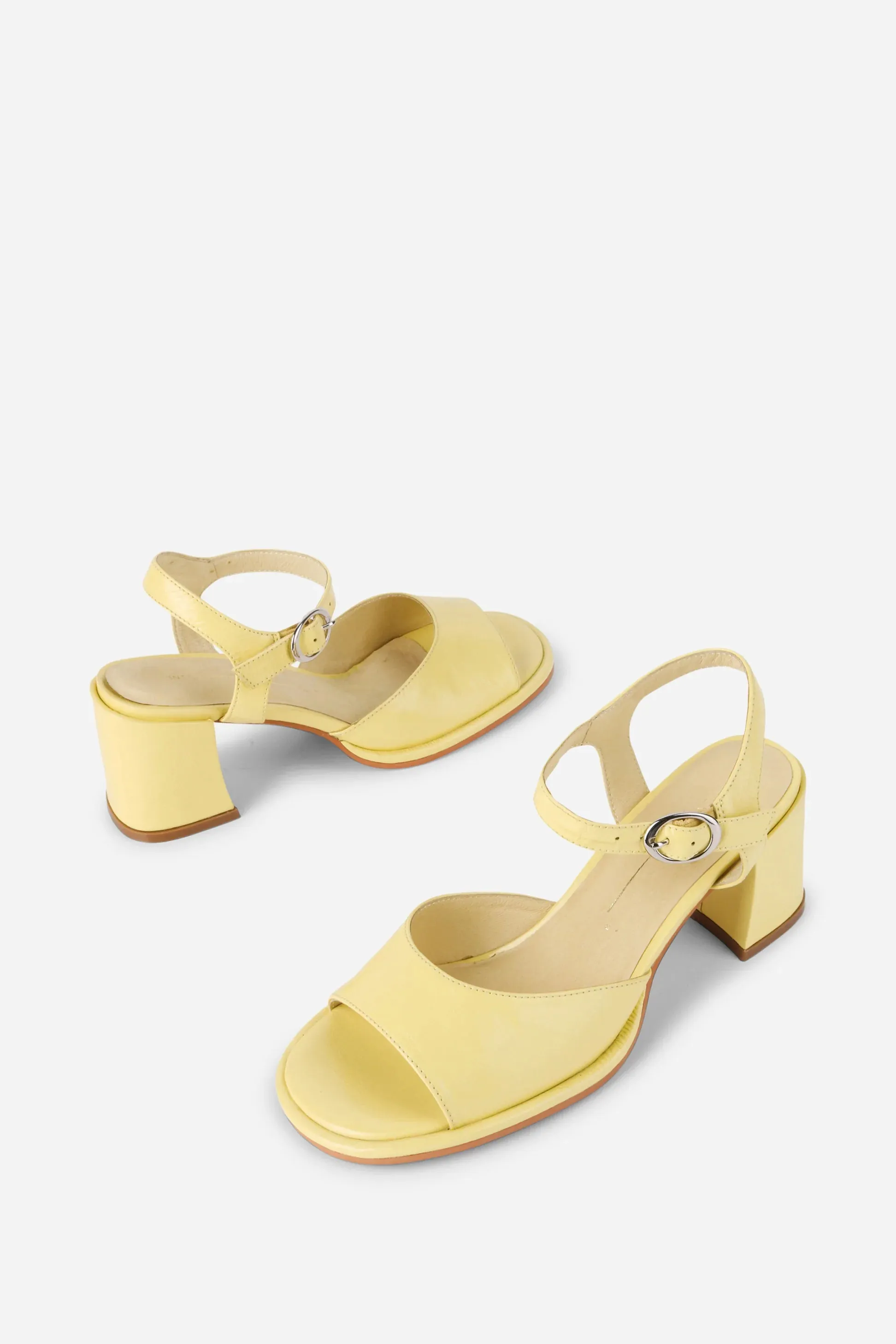 ASTRO HEELED SANDAL