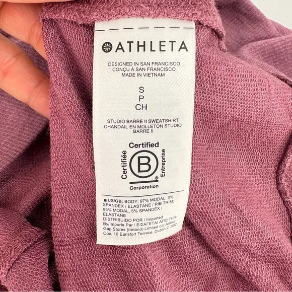 Athleta Studio Barre Sweatshirt Long Sleeve Top Purple Off The Shoulder Small