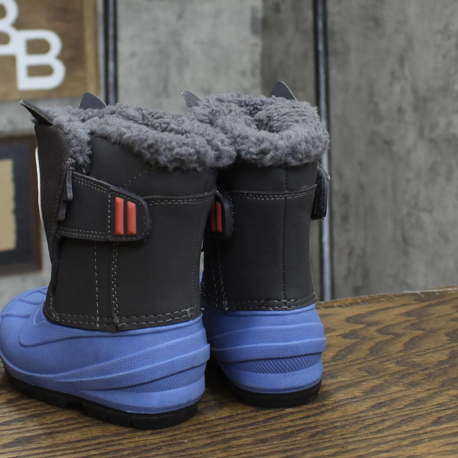 Cat & Jack Kids Boys Husky Dog Winter Boots 166cda497d24a9 Blue Multi 5
