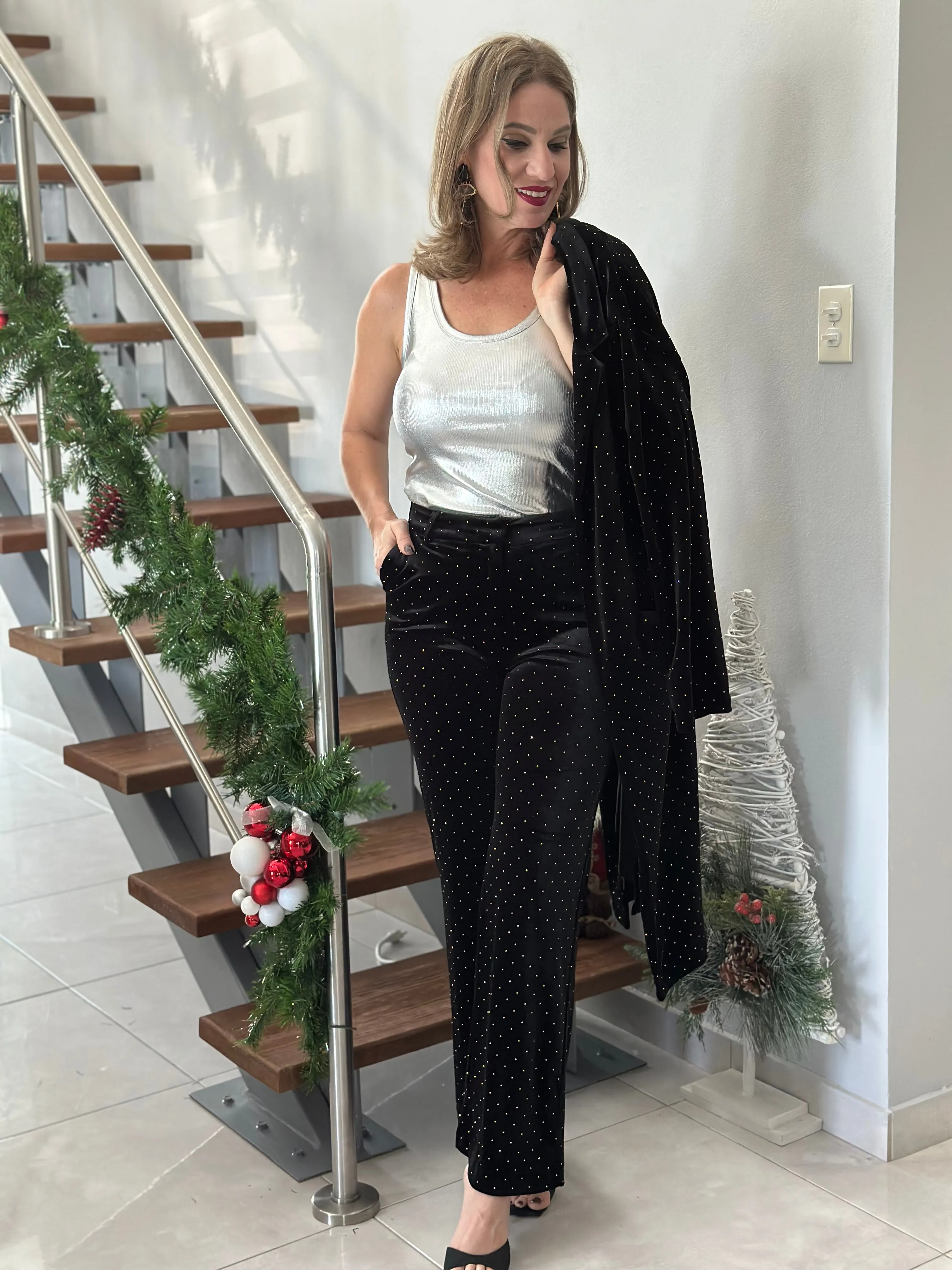 Charlotte Elegant Black Blazer