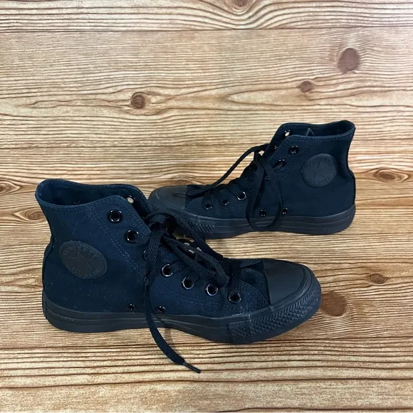 Converse Chuck Taylor All Star Unisex High Top Monochrome Black Men's 4 Womens 6