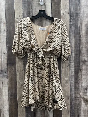 Dress Casual Short By Cme  Size: Xs