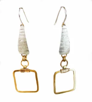 E3450w ELEGANT LINKS EARRINGS