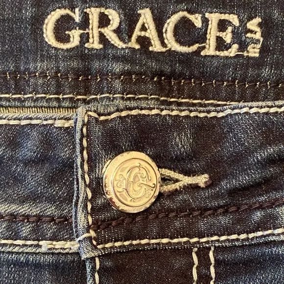 GRACE IN LA
