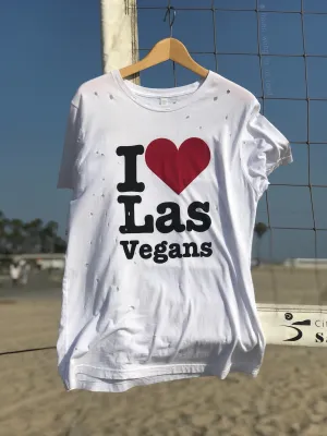 I ❤️ Las Vegans distressed tee m