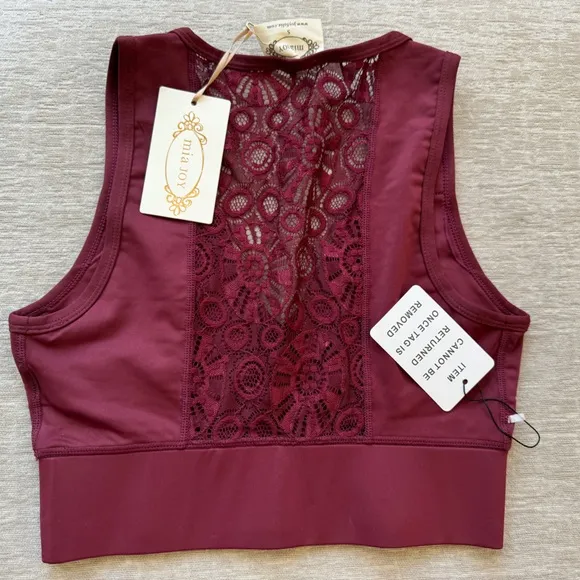 🌺Joyfolie Renata Bike Burgundy Shorts w Lace &amp; a Coordinating Sports Bra, NWT✨