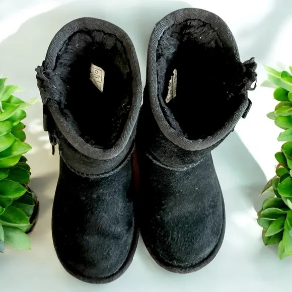 Koolaburra by UGG Victoria Short Boot - Kids'