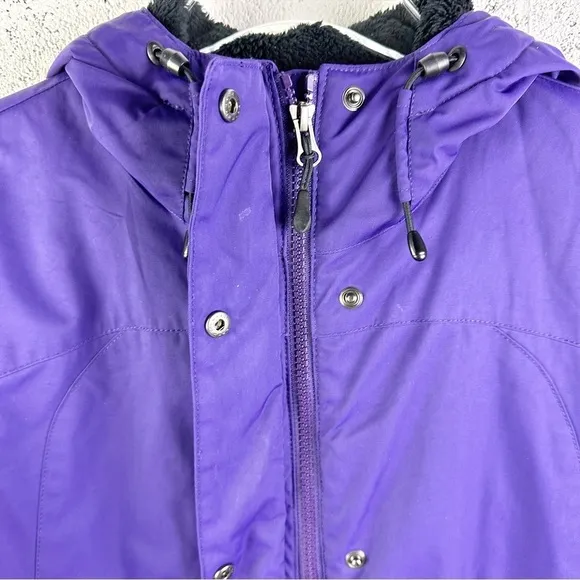 LL Bean Women's Size Small Winter Warmer Insulated Coat Hooded Mid-Length Purple