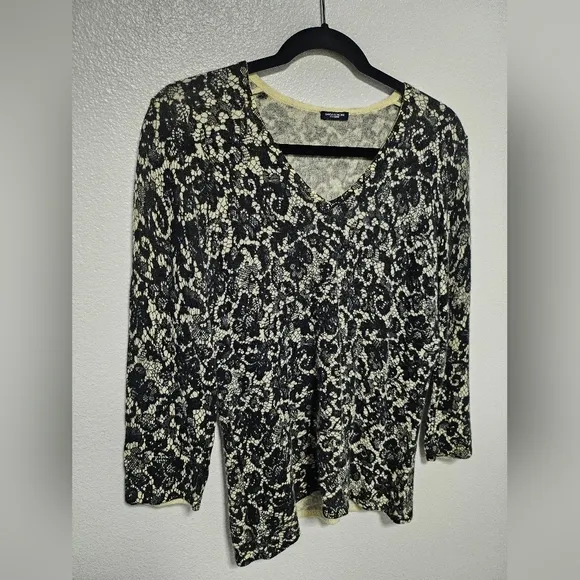 Magaschoni 100% Cashmere Black Lace Print V Neck Sweater 3/4 Sleeve Size L