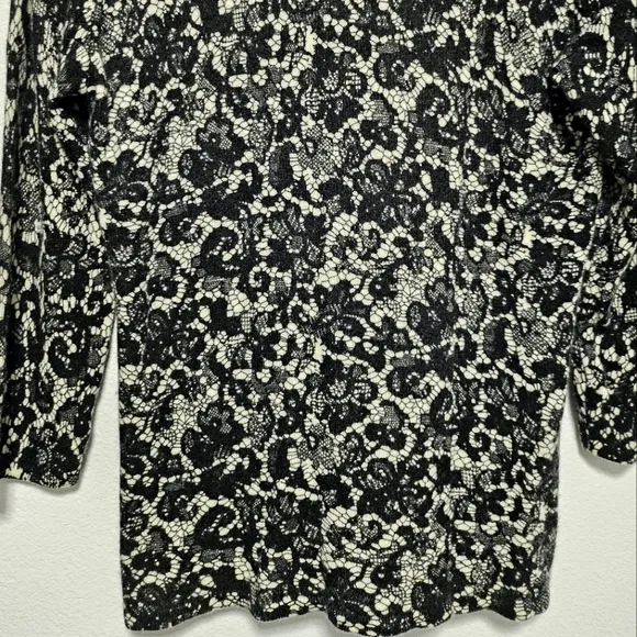 Magaschoni 100% Cashmere Black Lace Print V Neck Sweater 3/4 Sleeve Size L