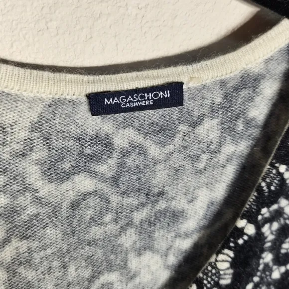 Magaschoni 100% Cashmere Black Lace Print V Neck Sweater 3/4 Sleeve Size L