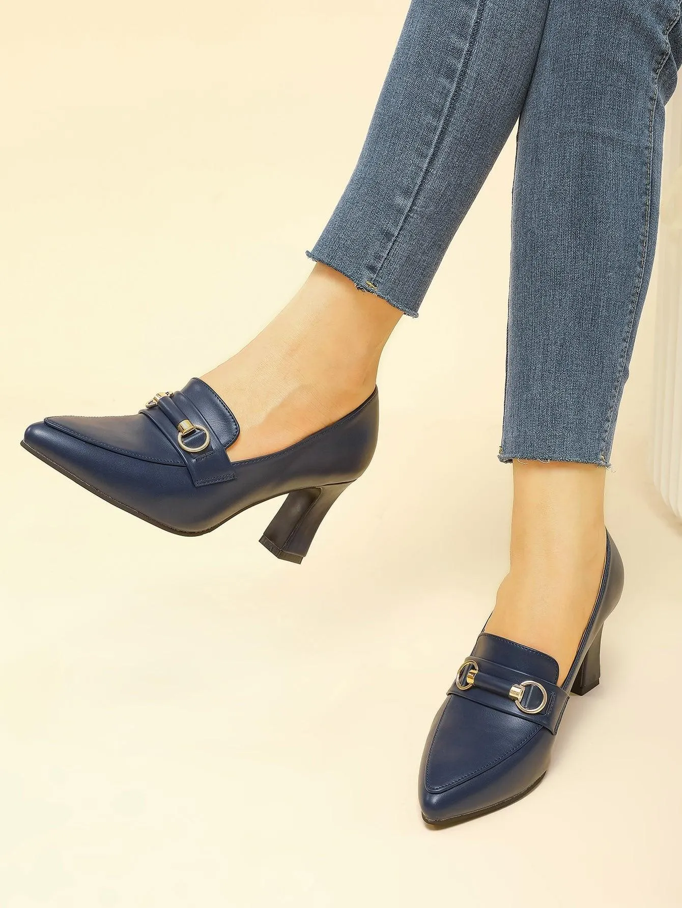 Metal Decor Point Toe Chunky Heeled Loafers