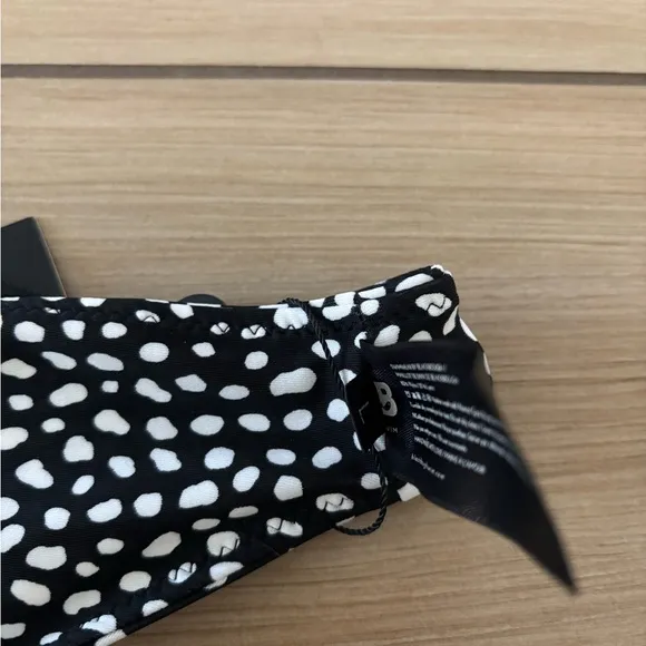 NWT blackbough maui swim suit