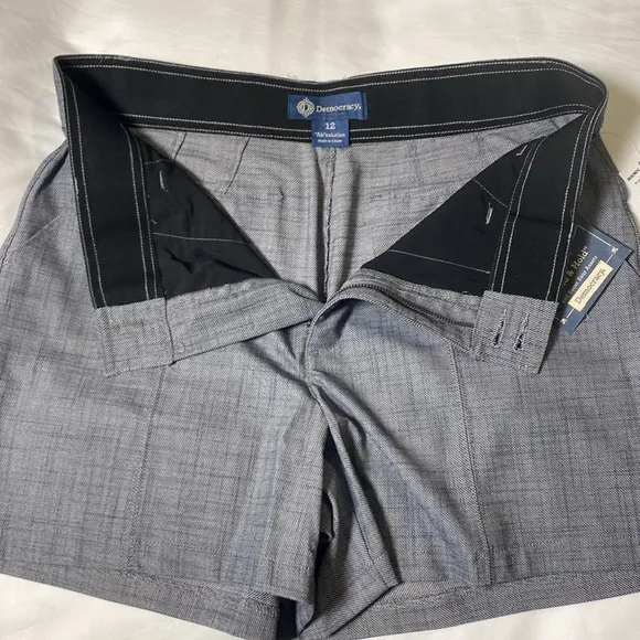 NWT Democracy “Ab Solution” Skyrise Trouser Shorts