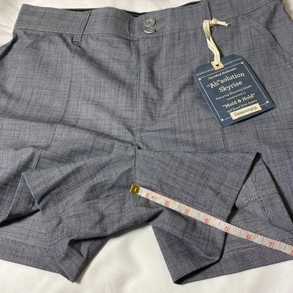 NWT Democracy “Ab Solution” Skyrise Trouser Shorts