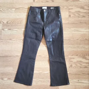NWT Frame Le Crop Mini Boot Jean, Mid-Rise in Mahogany, Size 28
