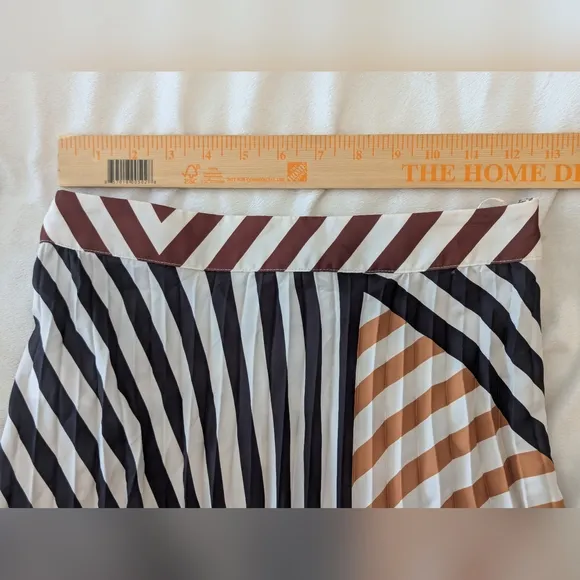 NWT Mango Italian Fabric Printed Pleated Abstract Orange Stripe Midi Skirt Sz S