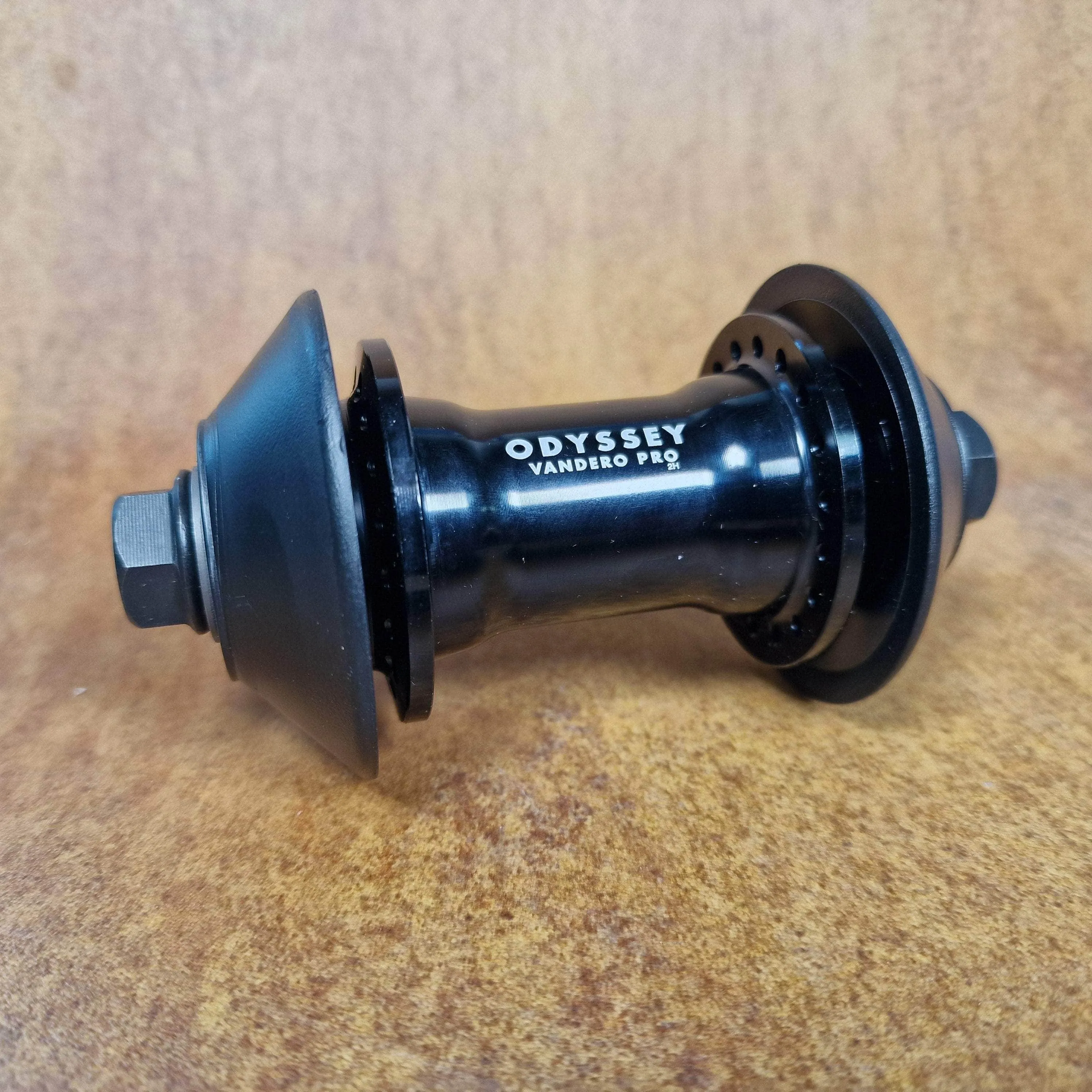 Odyssey Vandero Pro Front Hub