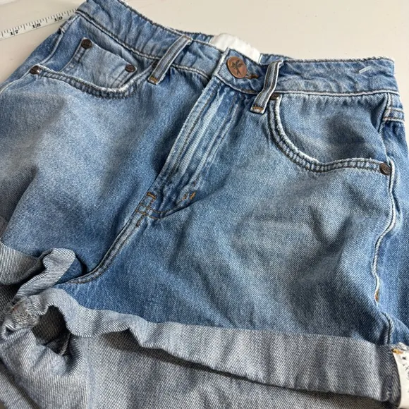 One Teaspoon High Waist Bandits Slim Fit Twisted Cuffs Denim Shorts Size 26