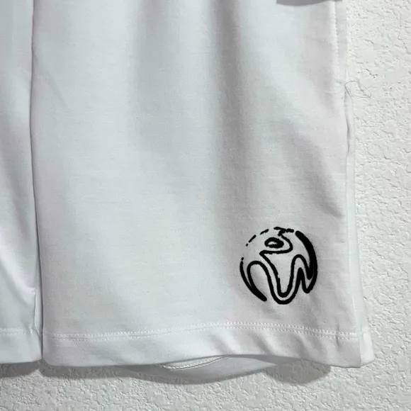 Resort World Designed by MACEOO White Stretch Knit Shorts New Medium