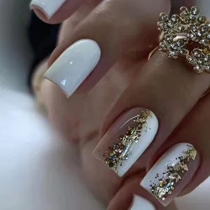 Square white nude gold in the middle