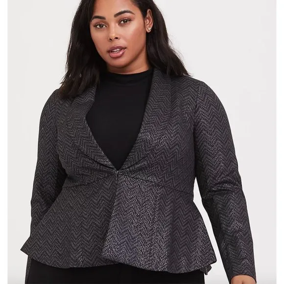 Torrid Studio Uptown Premium Ponte Black Chevron Peplum‎ Blazer Sz 6