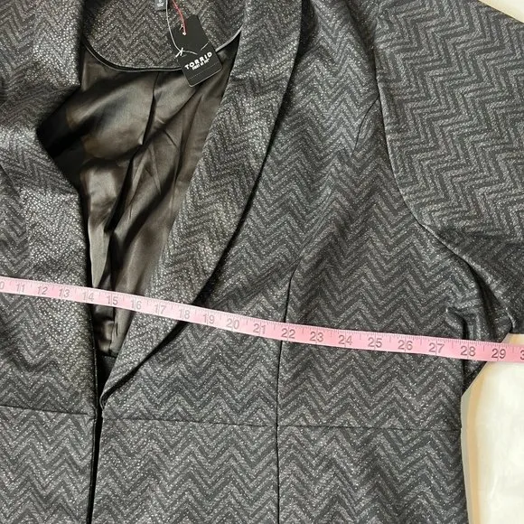 Torrid Studio Uptown Premium Ponte Black Chevron Peplum‎ Blazer Sz 6
