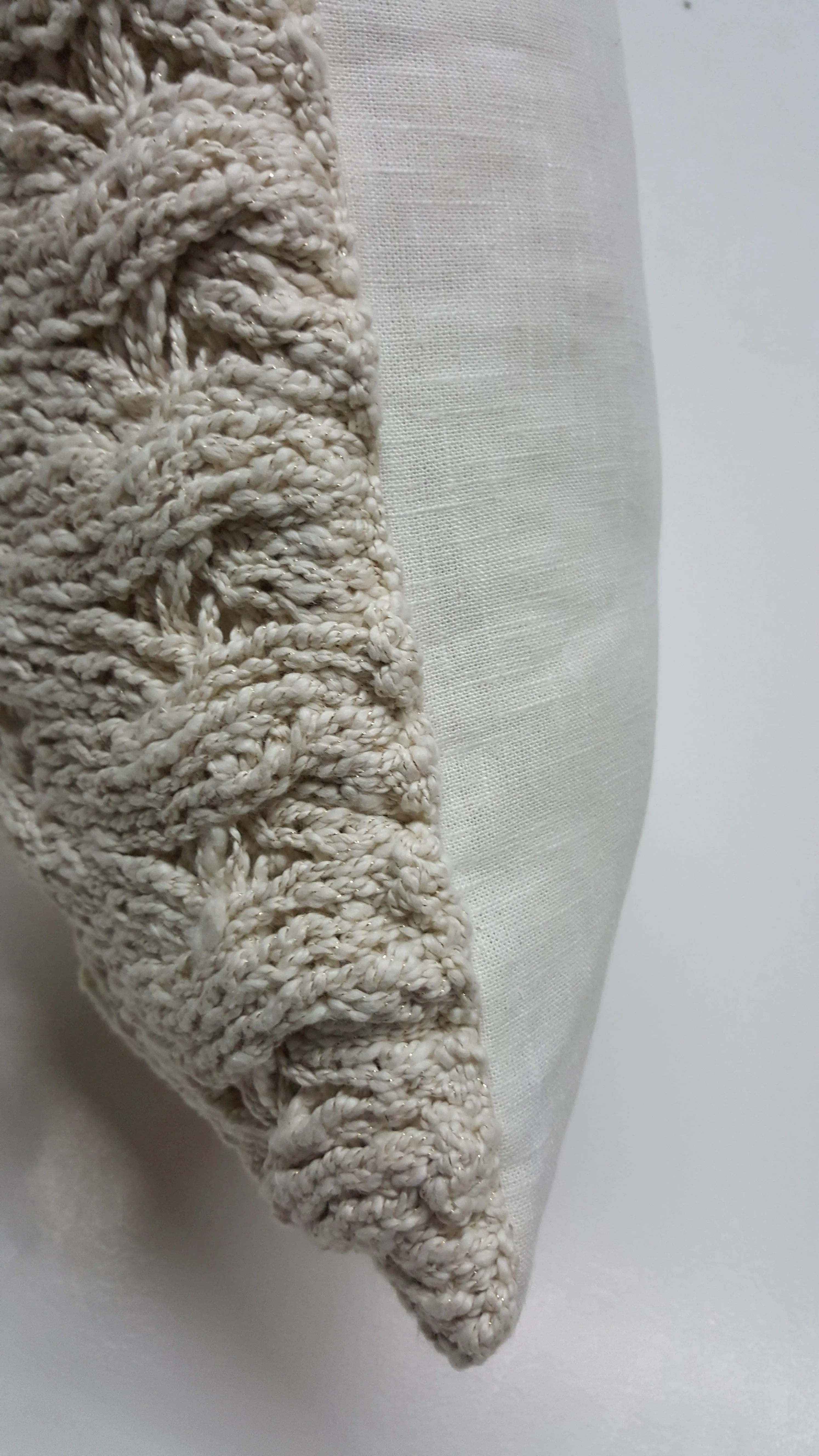 Wavy Golden Cotton Pillow